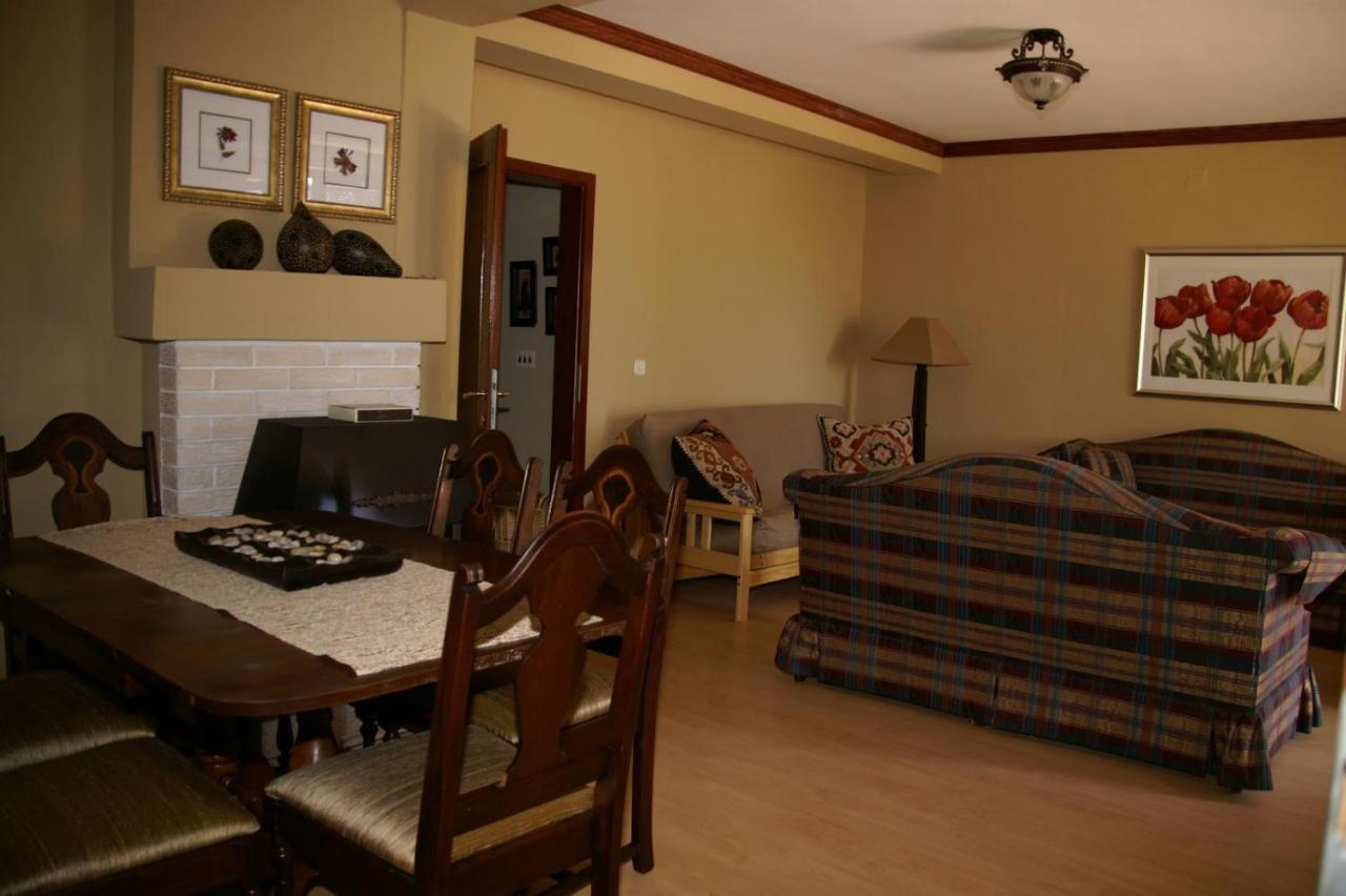 Tito'S Place Ohrid Esterno foto