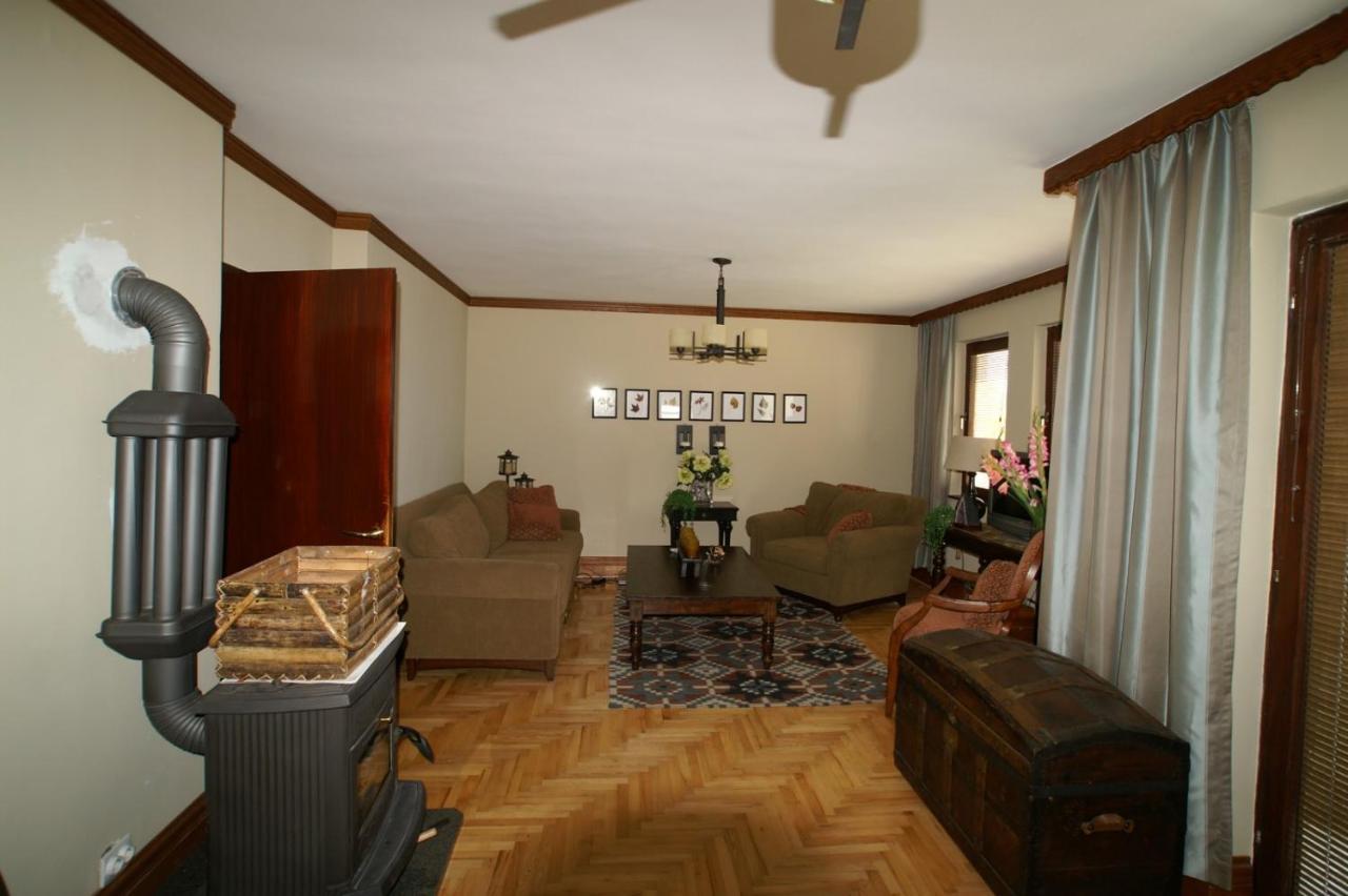 Tito'S Place Ohrid Esterno foto